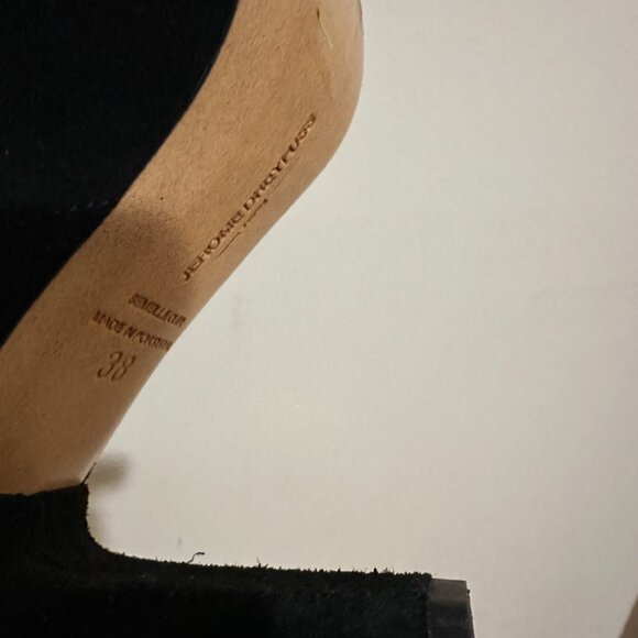 JEROME DREYFUSS black boots with fringe in a size 38.

Great condition - Picture 5 of 9